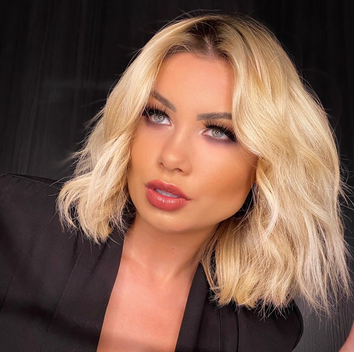 WhatsApp Image 2025-11-18 at 12.09.26 (1)